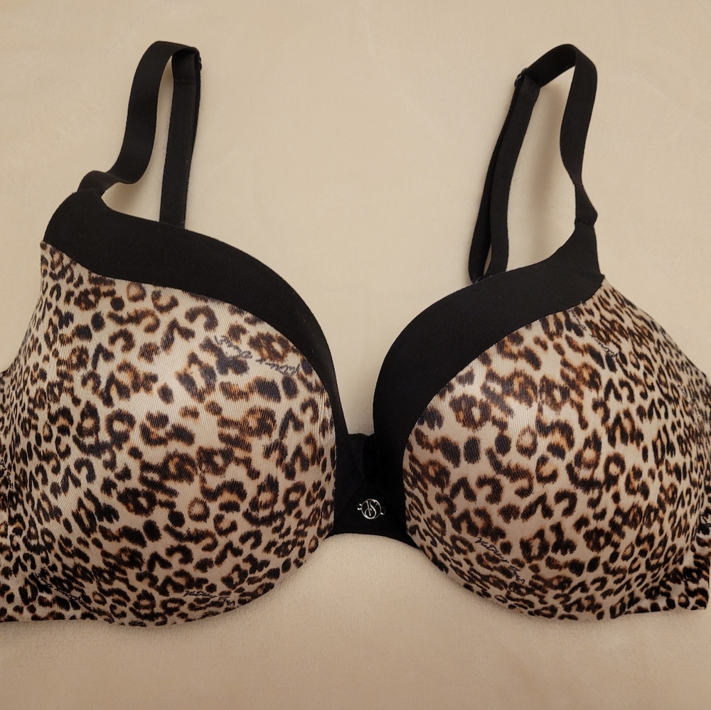 Victoria's Secret push up bra
